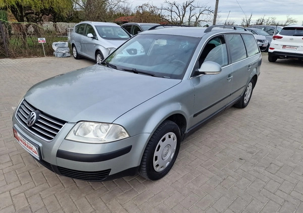 Volkswagen Passat cena 6900 przebieg: 267000, rok produkcji 2004 z Daleszyce małe 529